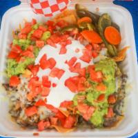 Nachos · Chips, beans, meat, cheese, guacamole, tomatoes, sour cream and jalapenos.
choose one;
veget...