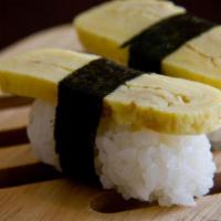 Tamago Nigiri · Grilled Egg Sushi (2 Pieces)