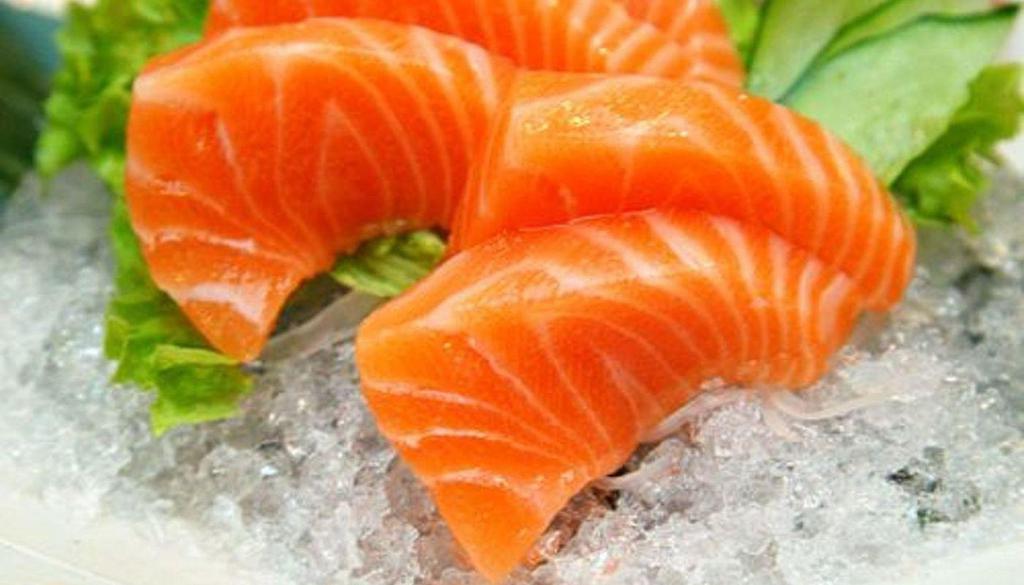Sake Sashimi · Salmon Sashimi (4 Pieces)