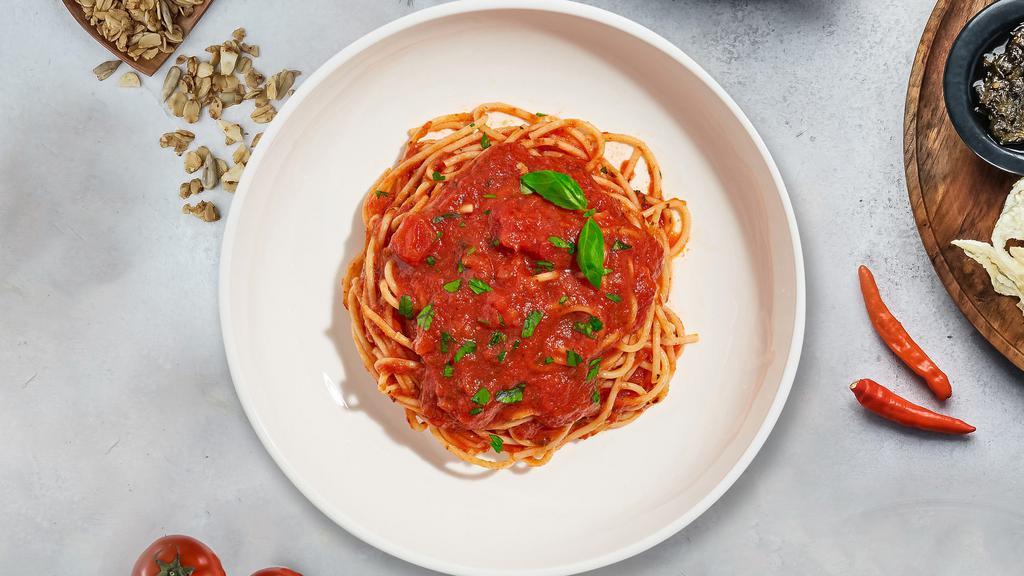 Spaghetti With Marinara · Spaghetti with marinara sauce.