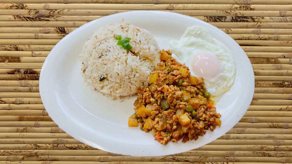 Ginilingsilog · With ground pork, potatoes, green peas, carrots, bell peppers, garlic and  tomatoes this stew is so hearty and tasty. Very good combination with garlic fried rice and fried egg.