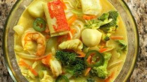 #39. Curry Seafood Noodle Soup · Spicy. Combination of prawns, squid, fish balls, fish cake, artificial crab meat with vegetables in our spicy yellow curry soup.