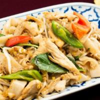 Pad Kee Mao · Choice of‏ chicken, beef or pork wok fried wide rice noodles with egg, onion, bean sprouts, ...