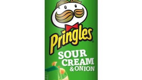 Pringles Sour Cream & onion 5.5oz chips · pringles