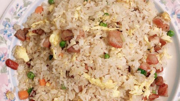 Fried Rice · Comes with choice of style（vegetables, chicken or pork) Beef fried Rice 1 dollar extra