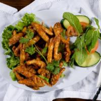 Chân Gà Chiên Giòn · Crispy fried chicken feet