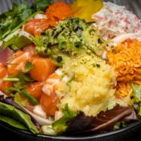 Hawaiian Poke Bowls (Large) · Four scoop protein.