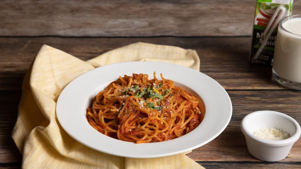 Spaghetti · With a choice of marinara or cream sauce.