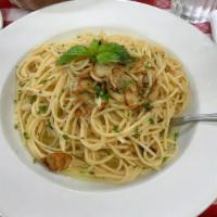Spaghetti with Garlic & Olive Oil · Heaping Portion of Spaghetti with Fresh Garlic, Herbs, and Extra Virgin Olive Oil.