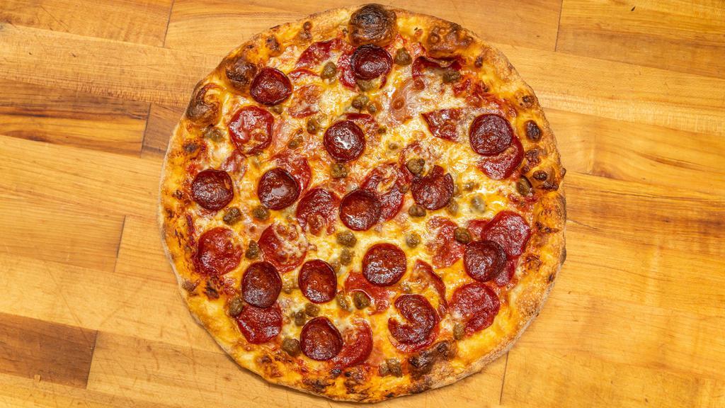 Meat Lover's Pizza (Medium) · Red sauce, Italian sausage, ground beef, salami, pepperoni, ham and linguica.