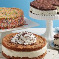 Regular cookie Cake · any choice cookies and any choice of ice cream

Please order one day ahead
