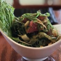 Poki salad · Spicy tuna and seaweed salad with special sauce
