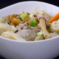 Wonton Combination Noodle Soup · 