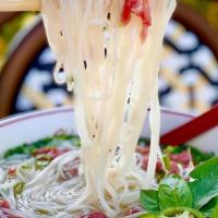 11. Rare Flank Steak PHO · 半熟牛肉汤粉

**Consuming raw or undercooked meats, poultry, seafood, shellfish, or eggs may incre...