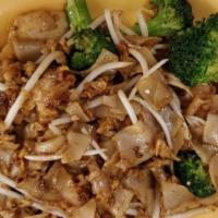 Pad See Ew Chicken · Fresh wide rice noodles wok-fried with egg, broccoli, and bean sprouts.