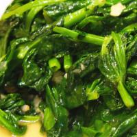 G14. Sautéed Pea Sprouts or w/ Garlic (清炒/蒜蓉大豆苗) · Option: With or Without Garlic (选择：清炒或蒜蓉)
