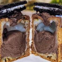 Chocolate Oreo mochi cube · Filled with creme chocolate custard topped with Oreo.