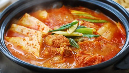 Kimchi-jjige Soup · Kimchi braised w/ pork and tofu soup
(Served with Rice and Side Dishes)