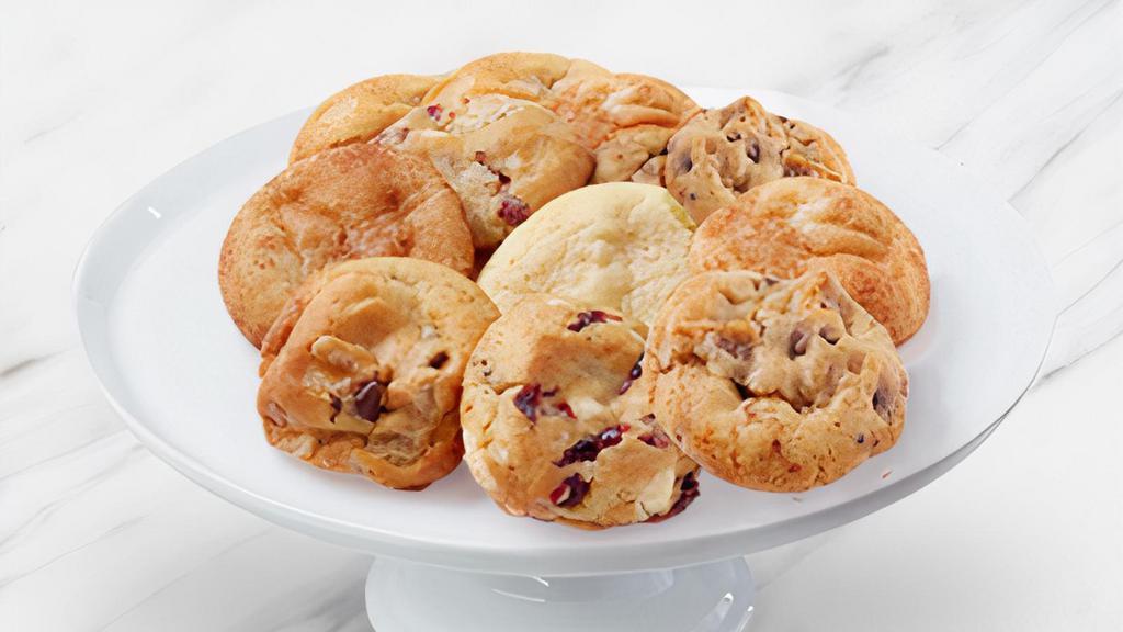 Fresh Baked Cookies - 12 · (12) Assorted Cookies