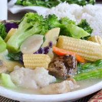 With Vegetables 蔬菜(午餐) · Made with snow peas, broccoli, bok choy, baby corn, carrots, cabbage, and shiitake mushroom....