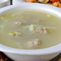 Meatball & Cabbage Soup 白菜肉丸湯 · 