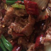 蒙古牛 / Mongolian Beef · Spicy.