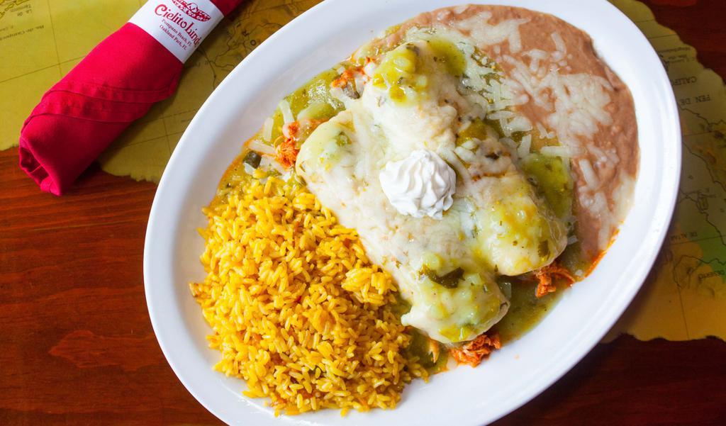 Enchiladas Suizas · Two Enchiladas topped with Cielito's own Suiza Sauce, Jack Cheese, Guacamole & Sour Cream, Your choice of Beef, Chicken or cheese
Served with Rice and Beans