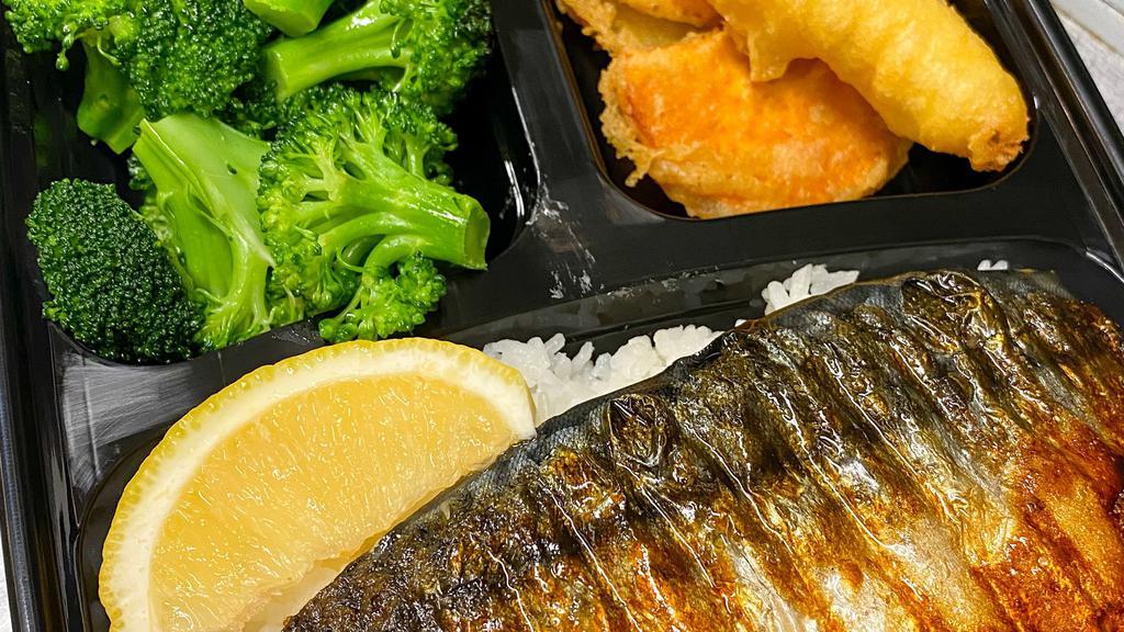 Bento Box · Bento comes with steamed broccoli, shrimp tempura, vegetable tempura, rice, and one item of your choice
