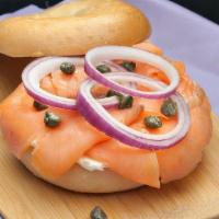 Bagel smoked salmon · Plain toasted bagel, cream cheese and Scottish smoked salmon with capers and onion