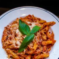 Garganelli del giorno · Fresh garganelli with sauce that you like