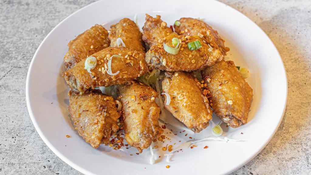 Salt & Pepper Chicken Wings · Hot & Spicy.
