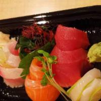 Moriawase Sashimi · Tuna, Yellowtail, Salmon, Scallop (2 Pc Each), Miso