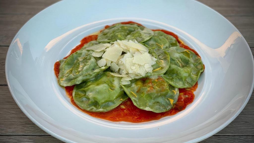 RAVIOLI · Homemade stuffed pasta, spinach, ricotta, tomato