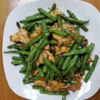 25. Chicken with String Beans · Spicy.
