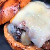 House Bacon Cheese Burger · applewood bacon, white cheddar, spicy aioli