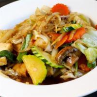 Thai Sukiyaki · Pan fried silver noodles (low carb), chicken and prawns, Napa cabbage, cabbage, celery, broc...