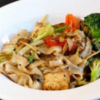 Drunken Noodles · Pad kee maow. Wide rice noodles wok fried, tomatoes,  bamboo shoot, broccoli, bell peppers, ...