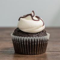 8. Vanilla on Chocolate · Rich dark and moist chocolate are topped with a a creamy vanilla buttercream.