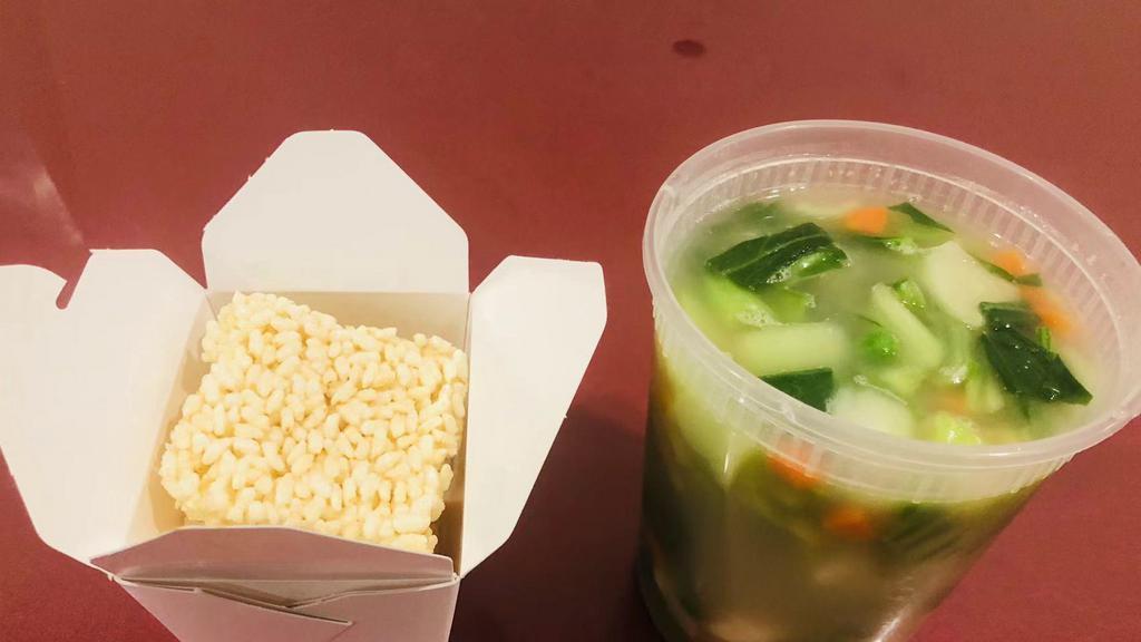 #22. Combination Sizzling Rice Soup 什锦锅巴汤 · Chicken, fish fillets, prawns, bok choy and green peas.
   *** ** Additions of items will increase $ 1.00/item