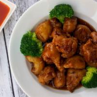 Crispy Chicken With Broccoli Crispy Chicken With Broccoli · Deep fried crispy chicken, garlic, ginger and sweet chili sauce, topped with broccoli.