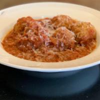 Side Meatballs (5) · Served in tomato sauce