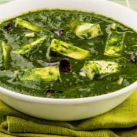 Saag Paneer · Homemade cheese cooked in spinach sauce with indian spices.