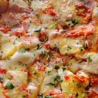 MAINLANDER PIZZA · Red sauce, calabrian chili, pineapple, ham, garlic, mozzarella, fontina