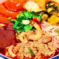 Tomato, Crabmeat & Snail Noodle Soup- Bun Rieu Oc · 