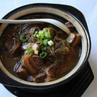 Beijing Style Pork and Bean Noodles · 猪肉炖粉条