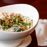 House Noodle Soup · Rice noodle with bean sprouts, spinach, cilantro, scallions and garlic.