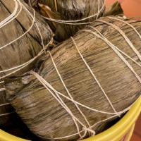 Deluxe Wrapped Sticky Rice · 