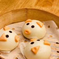 Little Piggy Bao 豬豬包 · 3 pieces of custard filled bun. Contains milk