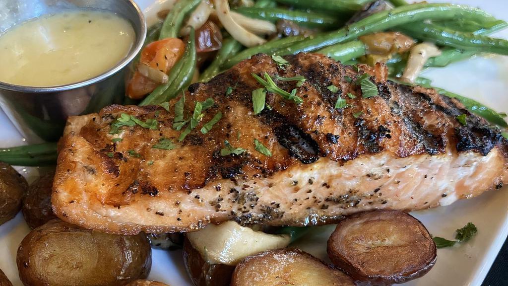 Pan Seared Salmon · Green Beans - Cippolini Onions - Citrus Sauce

Consuming raw or undercooked meats, poultry, seafood, shellfish, or eggs, may increase your risk of foodborne illness.