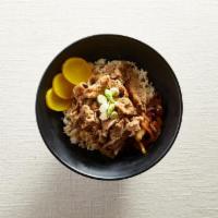 Teriyaki Beef Donburi · Yakitori beef, sauteed onions